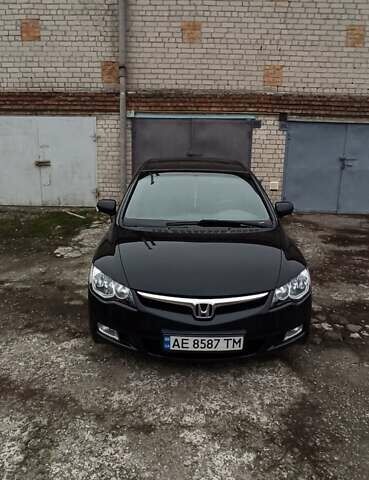 Чорний Хонда Сівік, об'ємом двигуна 1.8 л та пробігом 241 тис. км за 7200 $, фото 2 на Automoto.ua