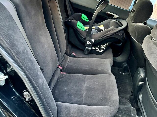 Черный Хонда Цивик, объемом двигателя 1.8 л и пробегом 206 тыс. км за 6200 $, фото 3 на Automoto.ua