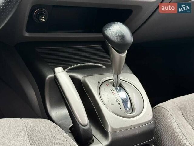 Чорний Хонда Сівік, об'ємом двигуна 1.8 л та пробігом 185 тис. км за 7200 $, фото 24 на Automoto.ua