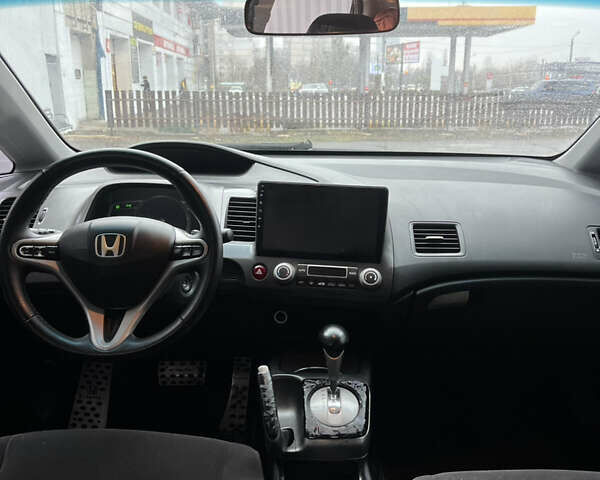 Черный Хонда Цивик, объемом двигателя 1.8 л и пробегом 260 тыс. км за 5999 $, фото 9 на Automoto.ua