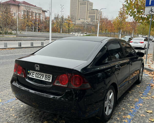 Черный Хонда Цивик, объемом двигателя 1.8 л и пробегом 265 тыс. км за 5200 $, фото 7 на Automoto.ua