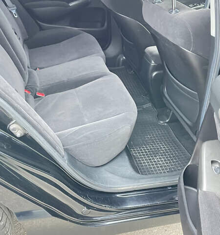 Чорний Хонда Сівік, об'ємом двигуна 1.8 л та пробігом 256 тис. км за 7000 $, фото 7 на Automoto.ua