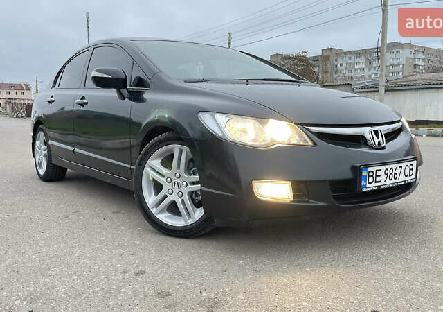 Чорний Хонда Сівік, об'ємом двигуна 1.8 л та пробігом 256 тис. км за 7000 $, фото 1 на Automoto.ua