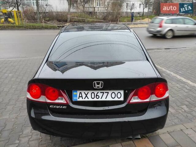 Черный Хонда Цивик, объемом двигателя 1.8 л и пробегом 202 тыс. км за 6600 $, фото 12 на Automoto.ua