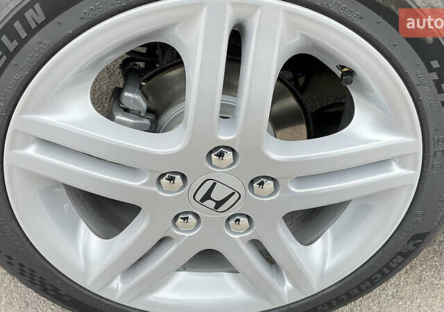 Чорний Хонда Сівік, об'ємом двигуна 1.8 л та пробігом 256 тис. км за 7000 $, фото 19 на Automoto.ua