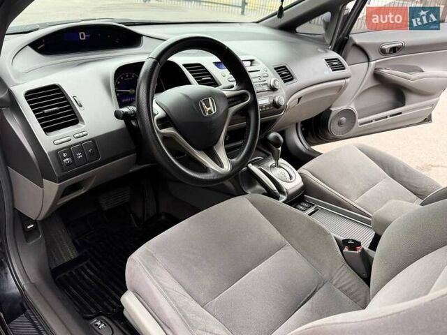 Чорний Хонда Сівік, об'ємом двигуна 1.8 л та пробігом 185 тис. км за 7200 $, фото 14 на Automoto.ua