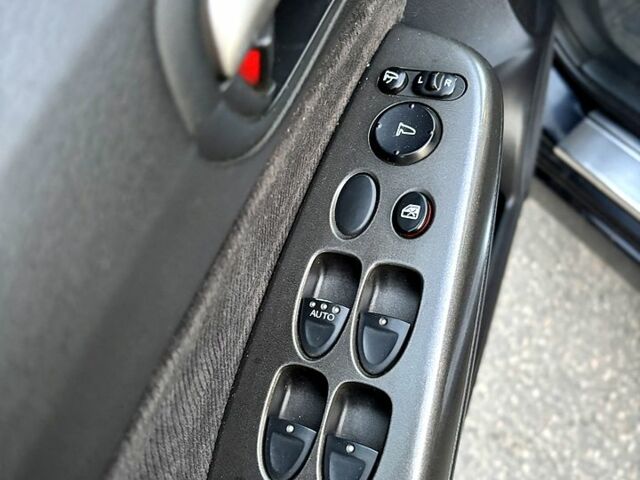 Черный Хонда Цивик, объемом двигателя 1.8 л и пробегом 206 тыс. км за 6200 $, фото 6 на Automoto.ua