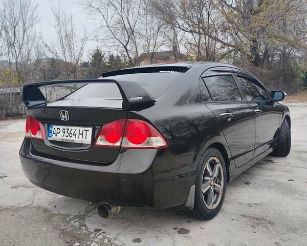 Черный Хонда Цивик, объемом двигателя 1.8 л и пробегом 197 тыс. км за 6999 $, фото 19 на Automoto.ua