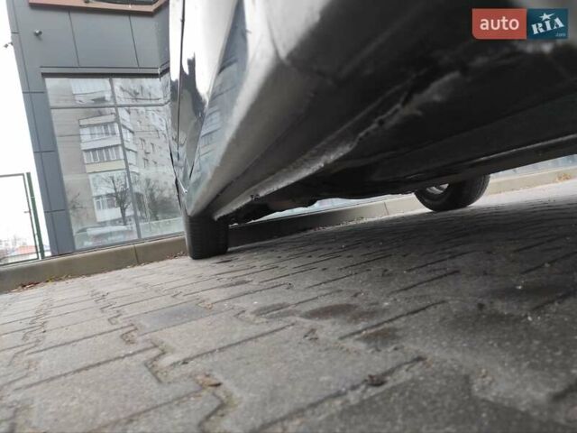 Черный Хонда Цивик, объемом двигателя 1.8 л и пробегом 202 тыс. км за 6600 $, фото 2 на Automoto.ua