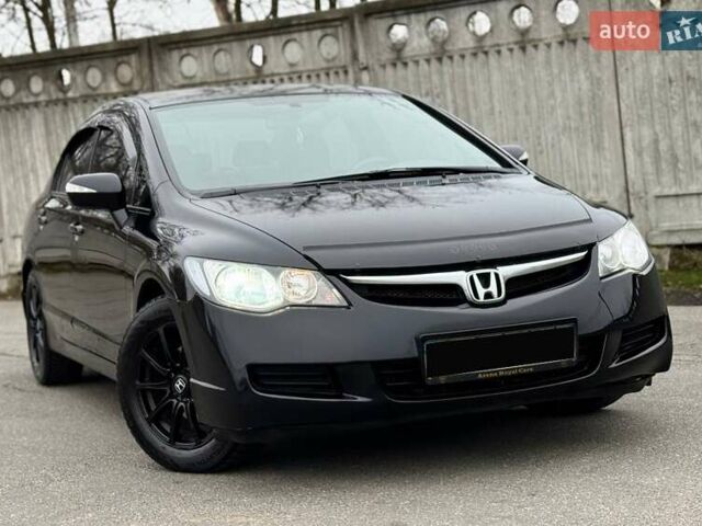 Чорний Хонда Сівік, об'ємом двигуна 1.8 л та пробігом 185 тис. км за 7200 $, фото 1 на Automoto.ua