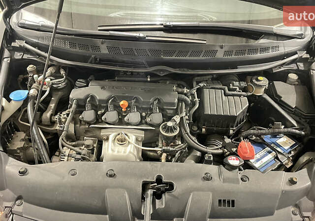 Чорний Хонда Сівік, об'ємом двигуна 1.8 л та пробігом 256 тис. км за 7000 $, фото 14 на Automoto.ua