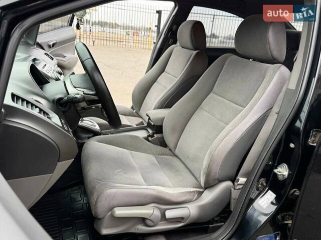 Чорний Хонда Сівік, об'ємом двигуна 1.8 л та пробігом 185 тис. км за 7200 $, фото 15 на Automoto.ua