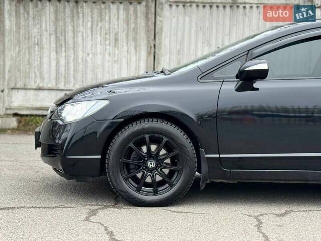 Чорний Хонда Сівік, об'ємом двигуна 1.8 л та пробігом 185 тис. км за 7200 $, фото 8 на Automoto.ua