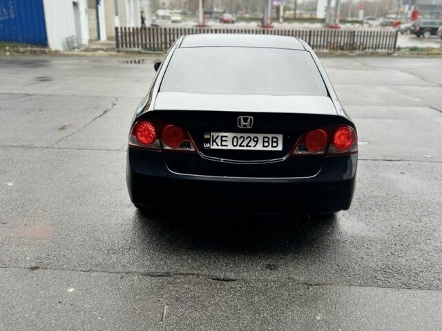 Чорний Хонда Сівік, об'ємом двигуна 1.8 л та пробігом 258 тис. км за 6050 $, фото 3 на Automoto.ua