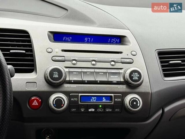 Чорний Хонда Сівік, об'ємом двигуна 1.8 л та пробігом 185 тис. км за 7200 $, фото 23 на Automoto.ua