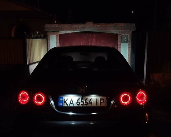 Черный Хонда Цивик, объемом двигателя 1.8 л и пробегом 239 тыс. км за 5500 $, фото 6 на Automoto.ua