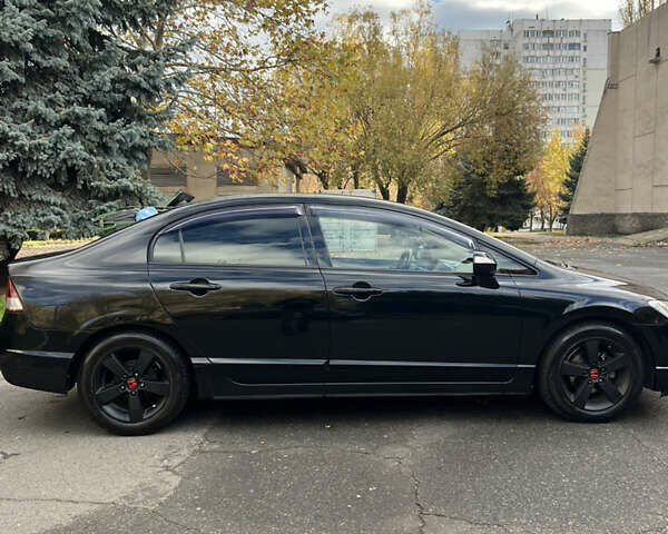 Чорний Хонда Сівік, об'ємом двигуна 1.8 л та пробігом 264 тис. км за 6800 $, фото 5 на Automoto.ua