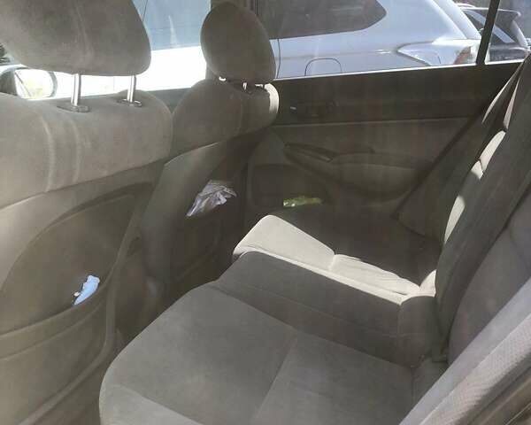 Черный Хонда Цивик, объемом двигателя 1.8 л и пробегом 380 тыс. км за 5800 $, фото 11 на Automoto.ua