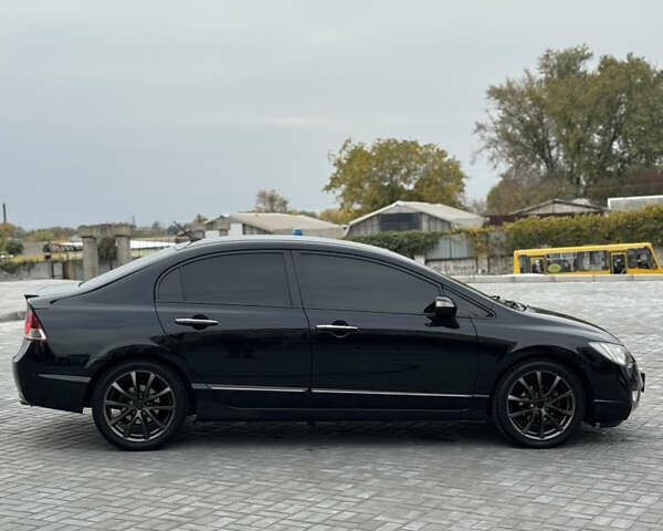 Черный Хонда Цивик, объемом двигателя 1.34 л и пробегом 250 тыс. км за 6100 $, фото 4 на Automoto.ua