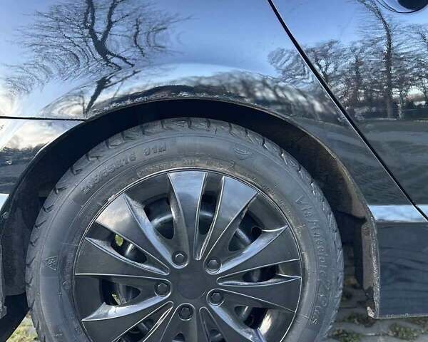 Черный Хонда Цивик, объемом двигателя 1.8 л и пробегом 183 тыс. км за 6500 $, фото 7 на Automoto.ua