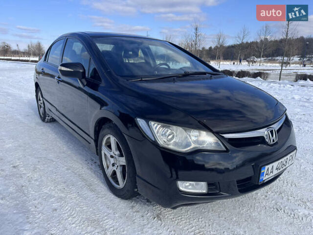 Черный Хонда Цивик, объемом двигателя 1.8 л и пробегом 400 тыс. км за 4600 $, фото 1 на Automoto.ua