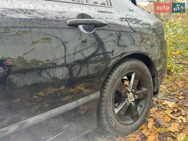 Черный Хонда Цивик, объемом двигателя 1.8 л и пробегом 328 тыс. км за 7000 $, фото 10 на Automoto.ua