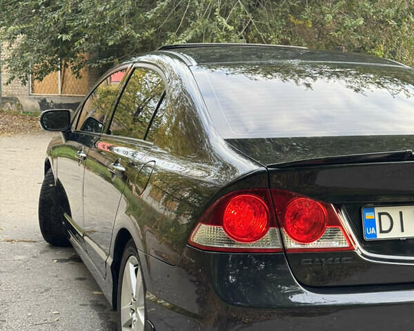 Черный Хонда Цивик, объемом двигателя 1.8 л и пробегом 176 тыс. км за 7300 $, фото 14 на Automoto.ua