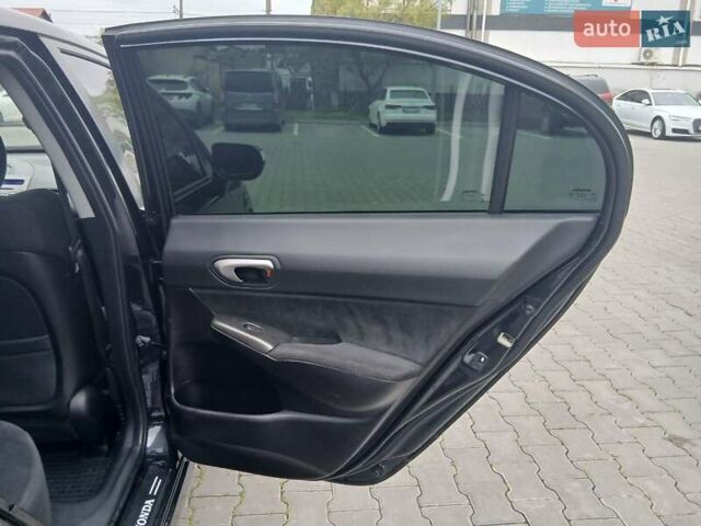 Чорний Хонда Сівік, об'ємом двигуна 1.8 л та пробігом 204 тис. км за 6700 $, фото 18 на Automoto.ua