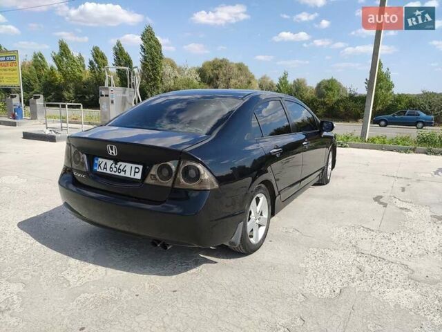 Черный Хонда Цивик, объемом двигателя 1.8 л и пробегом 239 тыс. км за 5500 $, фото 11 на Automoto.ua