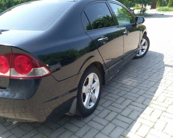 Черный Хонда Цивик, объемом двигателя 1.8 л и пробегом 274 тыс. км за 5000 $, фото 21 на Automoto.ua