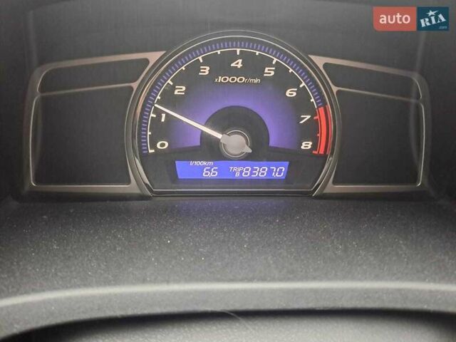 Чорний Хонда Сівік, об'ємом двигуна 1.8 л та пробігом 277 тис. км за 6500 $, фото 10 на Automoto.ua