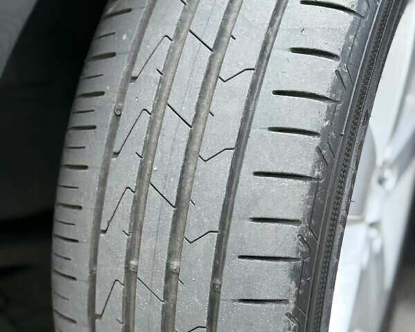 Чорний Хонда Сівік, об'ємом двигуна 1.8 л та пробігом 195 тис. км за 6900 $, фото 62 на Automoto.ua