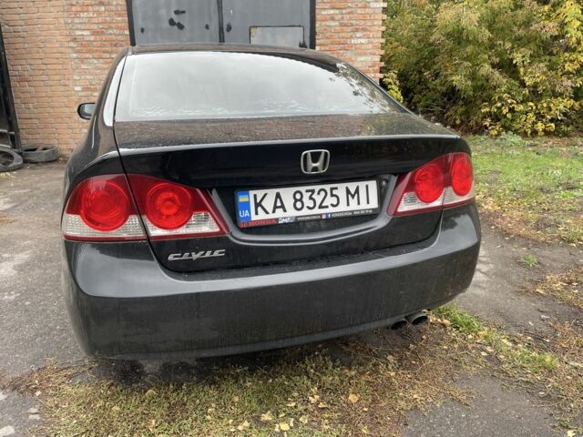 Хонда Цивик 2008 в Хороле на Automoto.ua Черный Хонда Цивик, объемом двигателя 1.8 л и пробегом 229 тыс. км за 4950 $, фото 2 на Automoto.ua