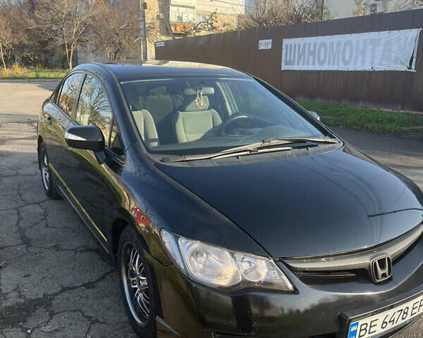 Черный Хонда Цивик, объемом двигателя 1.8 л и пробегом 187 тыс. км за 6800 $, фото 2 на Automoto.ua