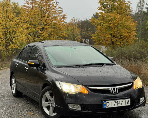 Черный Хонда Цивик, объемом двигателя 1.8 л и пробегом 176 тыс. км за 7300 $, фото 4 на Automoto.ua