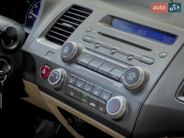 Чорний Хонда Сівік, об'ємом двигуна 1.8 л та пробігом 199 тис. км за 6300 $, фото 27 на Automoto.ua