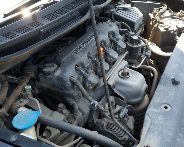 Черный Хонда Цивик, объемом двигателя 1.8 л и пробегом 274 тыс. км за 5000 $, фото 2 на Automoto.ua