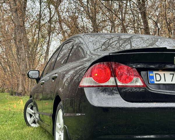 Черный Хонда Цивик, объемом двигателя 1.8 л и пробегом 176 тыс. км за 7300 $, фото 1 на Automoto.ua