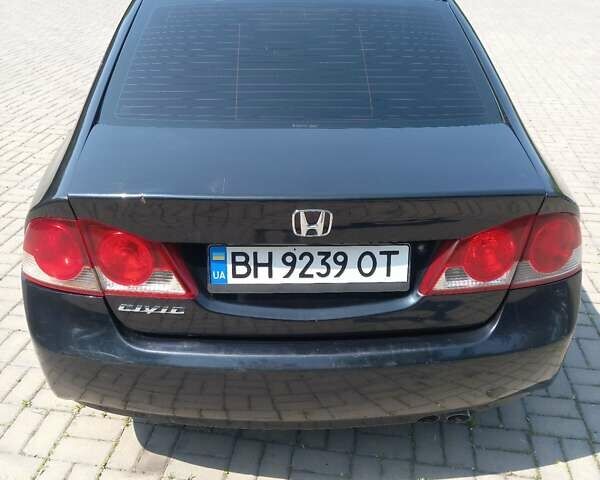Черный Хонда Цивик, объемом двигателя 1.8 л и пробегом 274 тыс. км за 5000 $, фото 6 на Automoto.ua