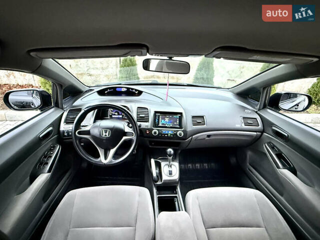 Чорний Хонда Сівік, об'ємом двигуна 1.8 л та пробігом 195 тис. км за 6900 $, фото 48 на Automoto.ua
