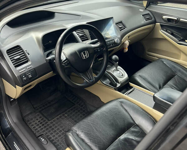 Чорний Хонда Сівік, об'ємом двигуна 1.8 л та пробігом 264 тис. км за 6800 $, фото 7 на Automoto.ua