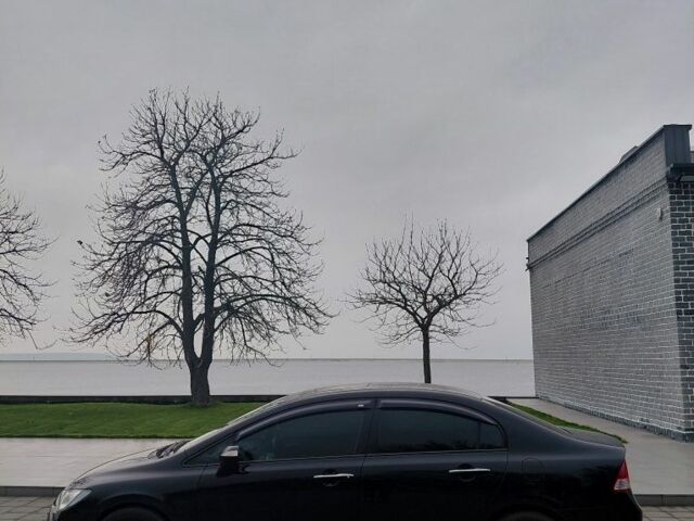 Черный Хонда Цивик, объемом двигателя 1.8 л и пробегом 212 тыс. км за 6900 $, фото 1 на Automoto.ua