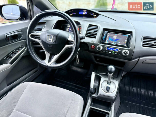 Чорний Хонда Сівік, об'ємом двигуна 1.8 л та пробігом 195 тис. км за 6900 $, фото 51 на Automoto.ua
