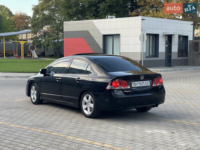 Чорний Хонда Сівік, об'ємом двигуна 1.8 л та пробігом 201 тис. км за 7900 $, фото 7 на Automoto.ua
