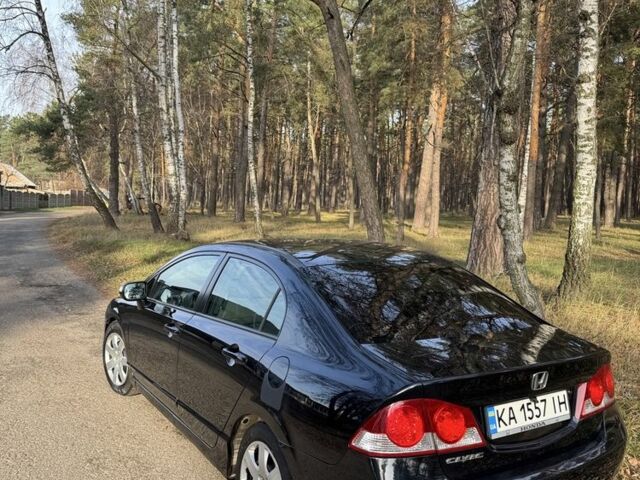 Черный Хонда Цивик, объемом двигателя 1.8 л и пробегом 234 тыс. км за 6200 $, фото 1 на Automoto.ua