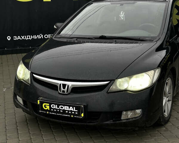 Черный Хонда Цивик, объемом двигателя 1.8 л и пробегом 440 тыс. км за 5700 $, фото 3 на Automoto.ua