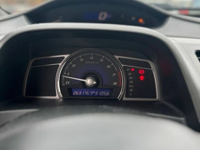 Черный Хонда Цивик, объемом двигателя 1.8 л и пробегом 263 тыс. км за 6299 $, фото 2 на Automoto.ua