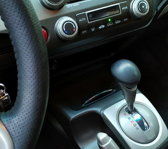 Черный Хонда Цивик, объемом двигателя 1.8 л и пробегом 173 тыс. км за 7150 $, фото 1 на Automoto.ua