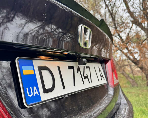 Черный Хонда Цивик, объемом двигателя 1.8 л и пробегом 176 тыс. км за 7300 $, фото 3 на Automoto.ua