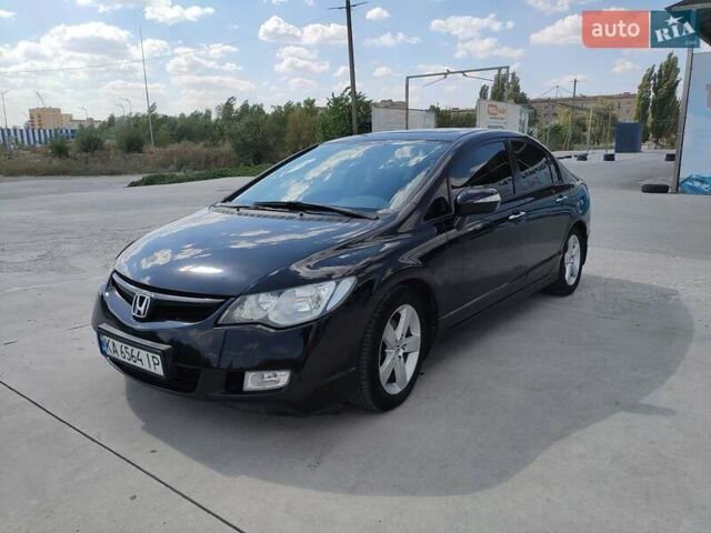 Черный Хонда Цивик, объемом двигателя 1.8 л и пробегом 239 тыс. км за 5500 $, фото 7 на Automoto.ua